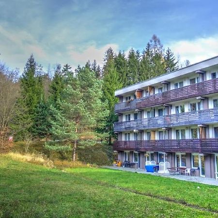 Apartman Na Kraji Lesa Všemina Extérieur photo